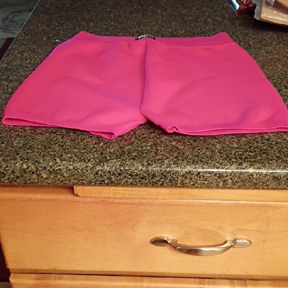 Nagnata Yoni Bold Pink Bike Shorts - Picture 10 of 10